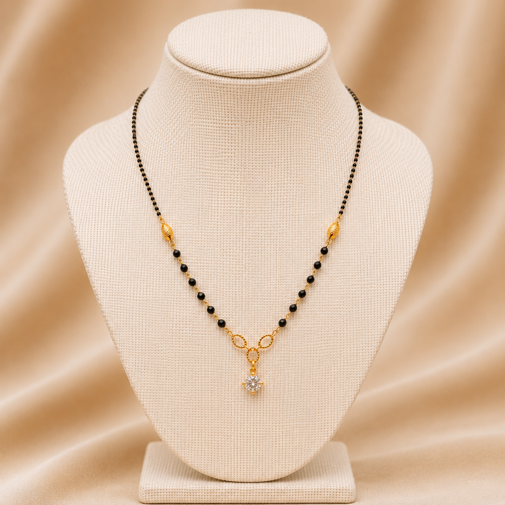 Lunara Solitaire Bloom Mangalsutra