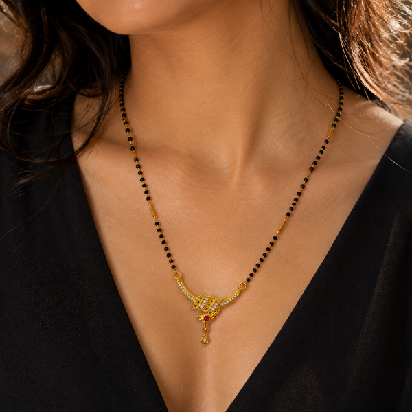 Veyara Ruby Curve Mangalsutra